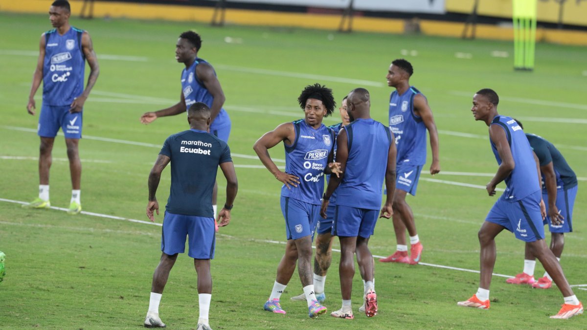 ENTRENAMIENTO SELECCION DE ECUADOR, PREVIO A SU VIAJE A PERÚ.... FD MIGUEL CANALES... 8 06 2025 AG-EXTERNOS