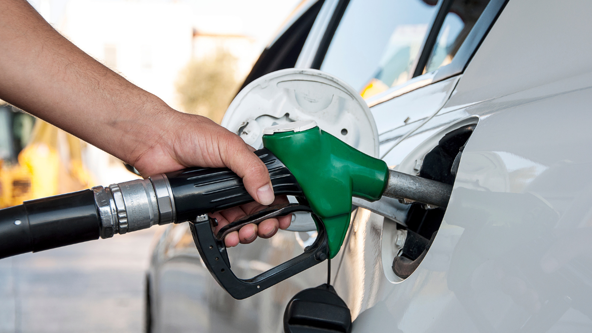 Petroecuador garantiza el abastecimiento de gasolina Extra en Ecuador, con despachos normales desde sus terminales.