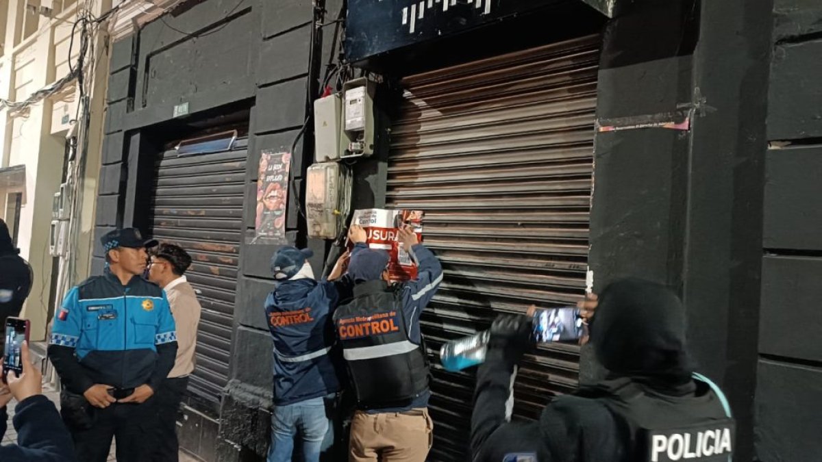 Uno de los negocios cerrados operaba en el sector de La Mariscal.