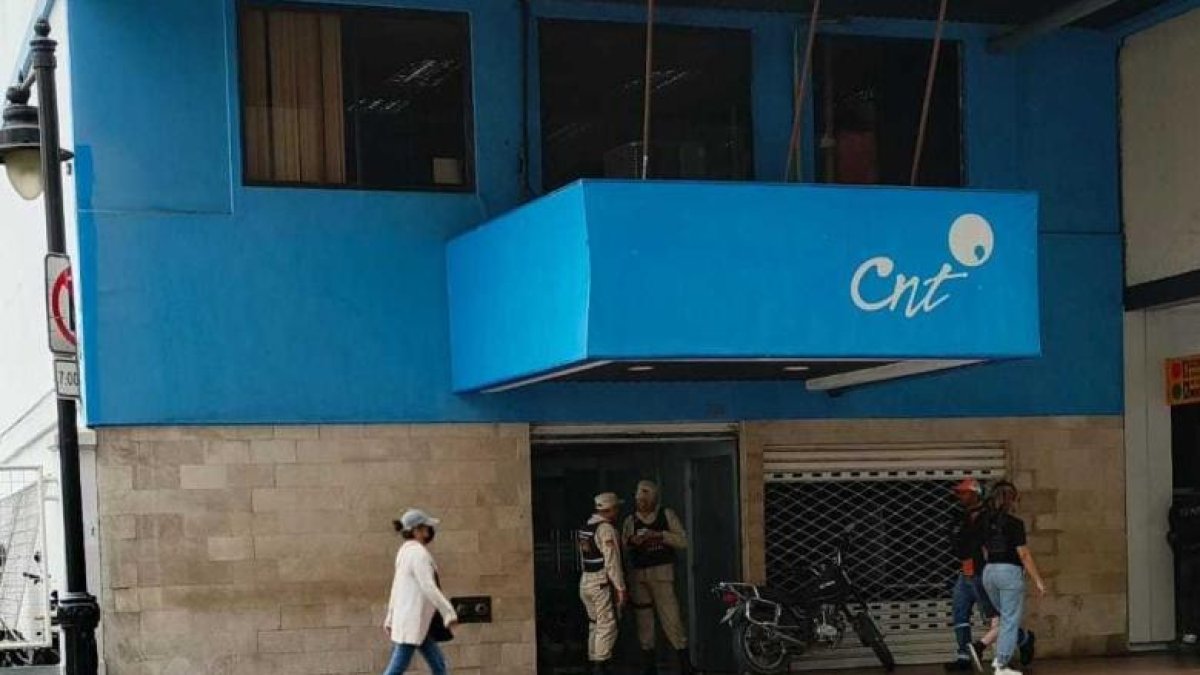 Auditoría al contrato CNT - Disney Plus concluye en glosa de 12 millones para exdirectivos.