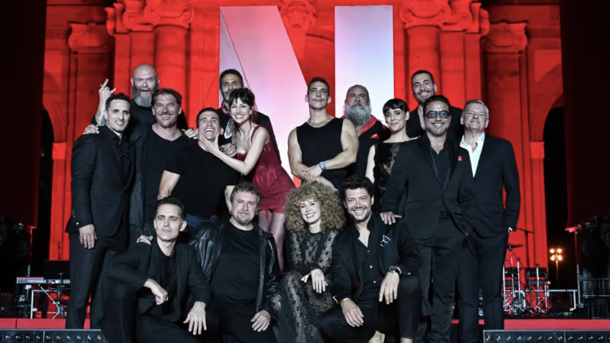 ELENCO DE LA CASA DE PAPEL SE REÚNE EN LA GRAN CELEBRCIÓN DE NETFLIX ESPAÑA POR SUS 10 AÑOS