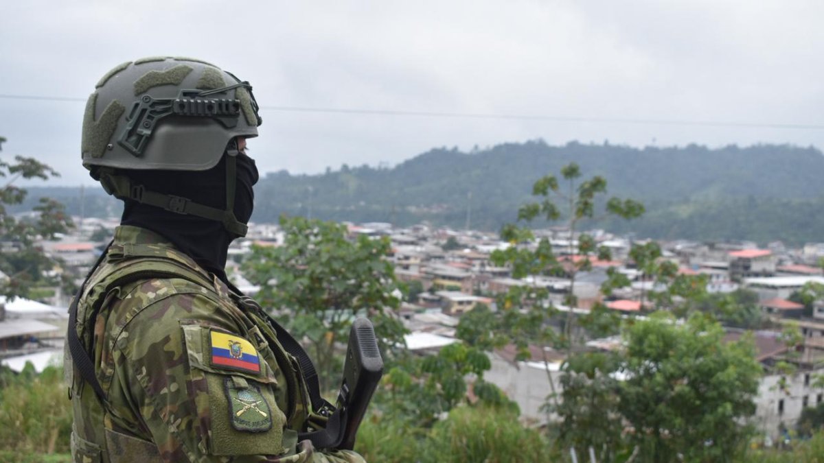 Los operativos militares se realizan en todo el país, en conjunto con la Policía.