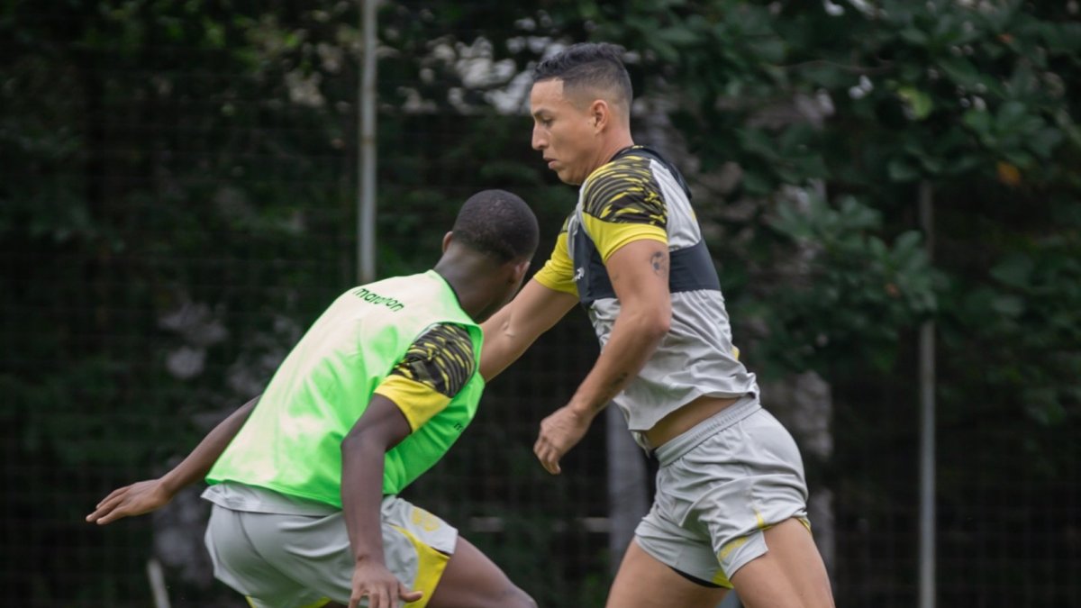 Miguel Parrales se encuentra habilitado para jugar el partido entre Barcelona SC y Manta.