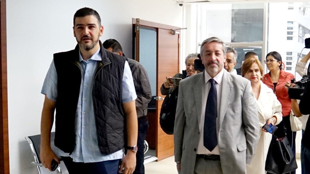 Aquiles Álvarez y su abogado Ramiro García