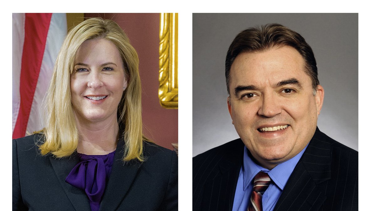 La legisladora demócrata Melissa Hortman (izquierda) fue asesinada a tiros en Minnesota. El senador demócrata John Hoffman (derecha) resultó herido en otro ataque.