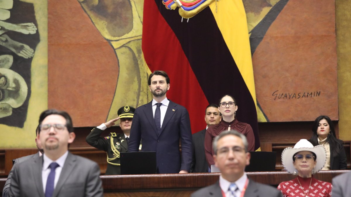 El presidente de la Asamblea, el oficialista Niels Olsen.