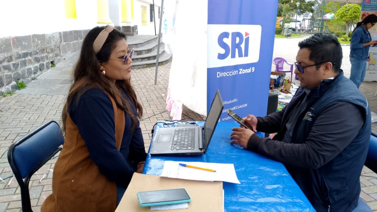 El SRI espera recuperar alrededor de $12 con el control a personas con ingresos por arriendo y a los contribuyentes que realizaron consumos en el exterior. 