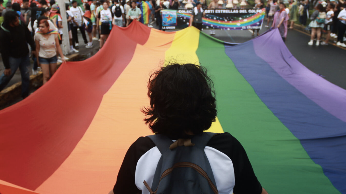 La lucha por los derechos LGTBQ continúa más allá del mes del Orgullo: apoyar también es un acto diario.