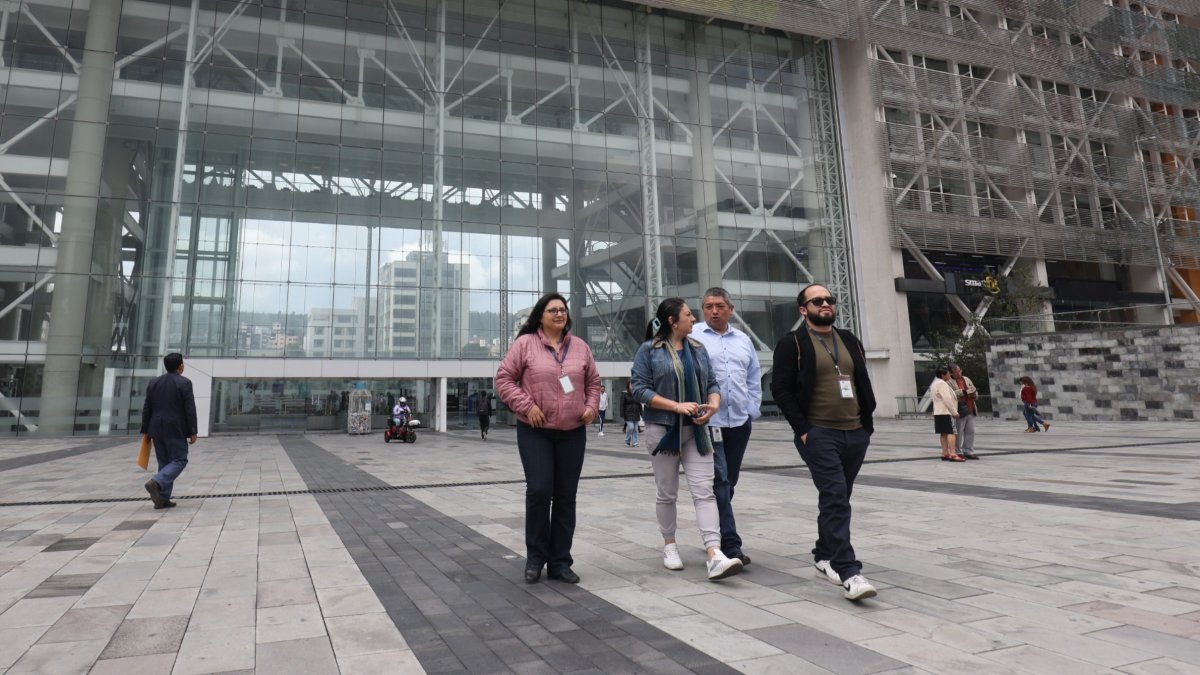 Evaluación. El proyecto de ley de la Asamblea plantea evaluar cada seis meses a los servidores públicos.