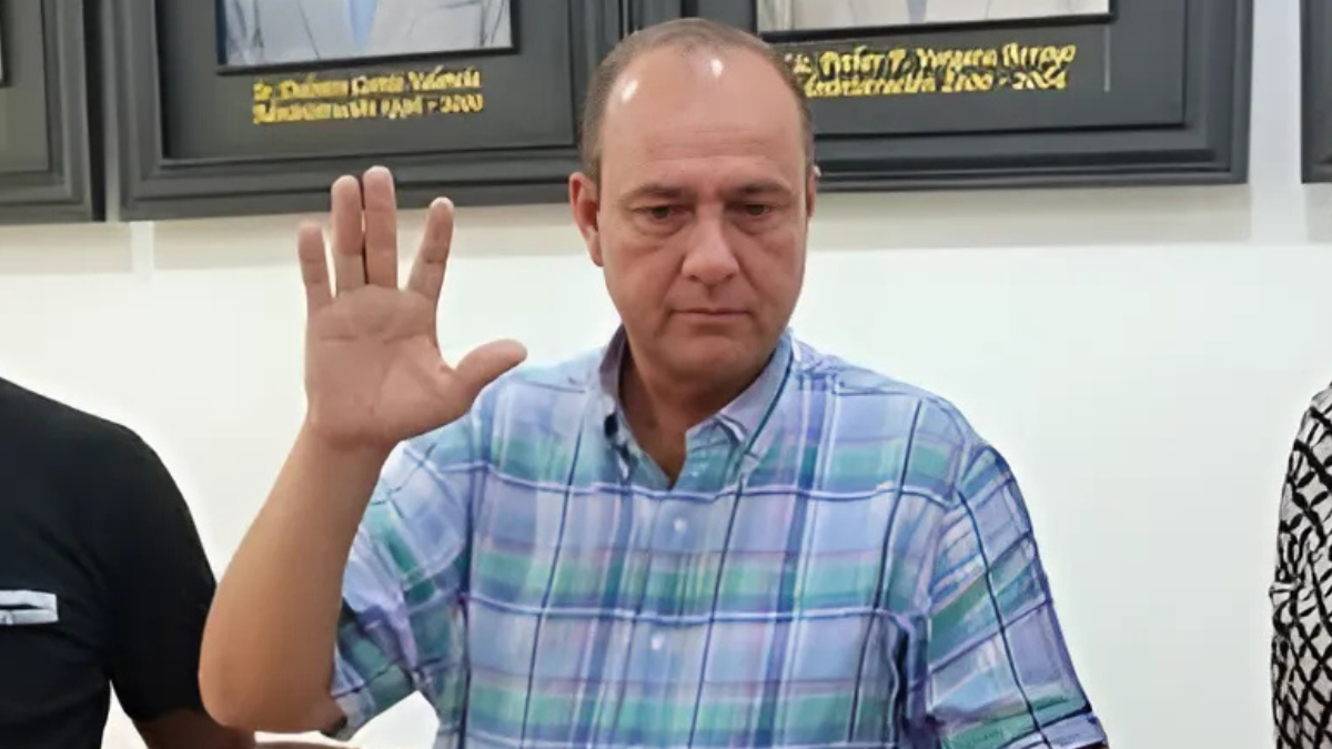 Gustavo Samaniego, alcalde de San Lorenzo.