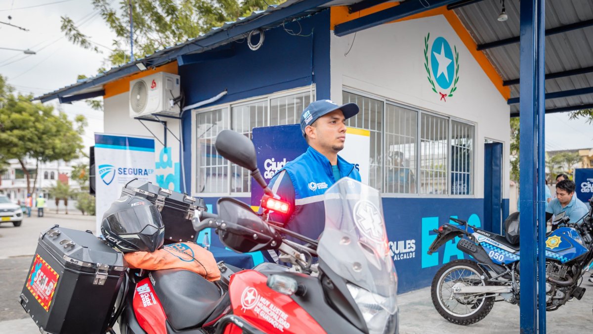 Las Estaciones de Acción Segura alojan a agentes de control municipal.