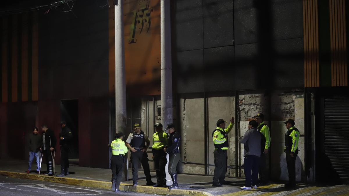 El hecho se registró en la calle Logroño, norte de Quito, cuando dos sujetos botaron una granada.