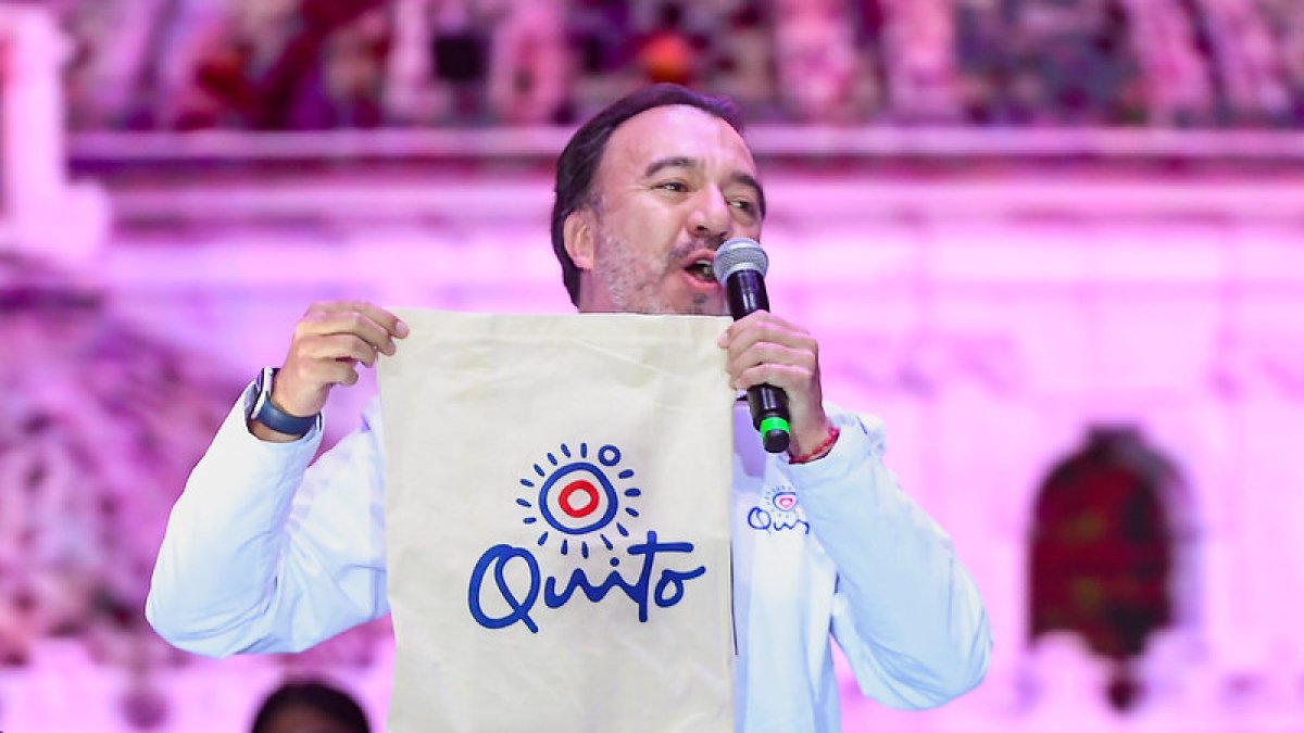 El símbolo integra el sol y las montañas. El alcalde Pabel Muñoz presentó la Marca Ciudad.