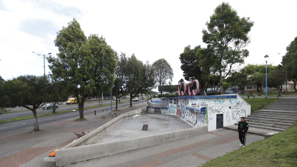 La pileta ha estado en La Kennedy por 20 años. Con el tiempo fue descuidada.