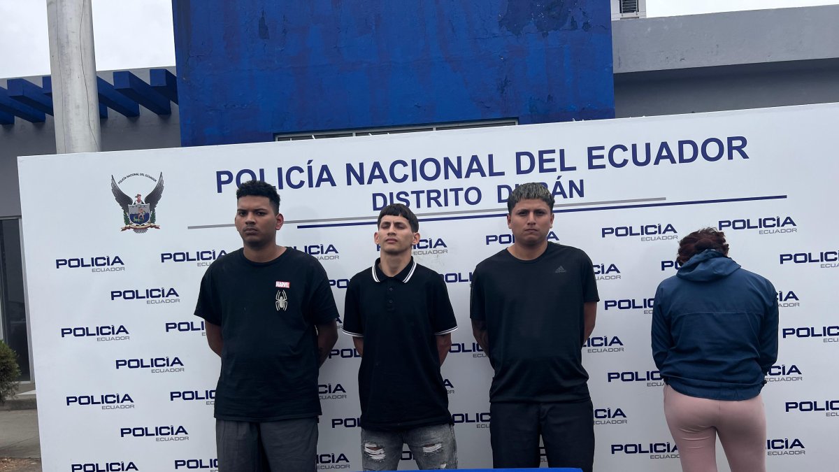 La captura se produjo la noche del sábado 21 de junio, cuando agentes policiales detectaron a dos individuos en actitud sospechosa a bordo de una motocicleta.