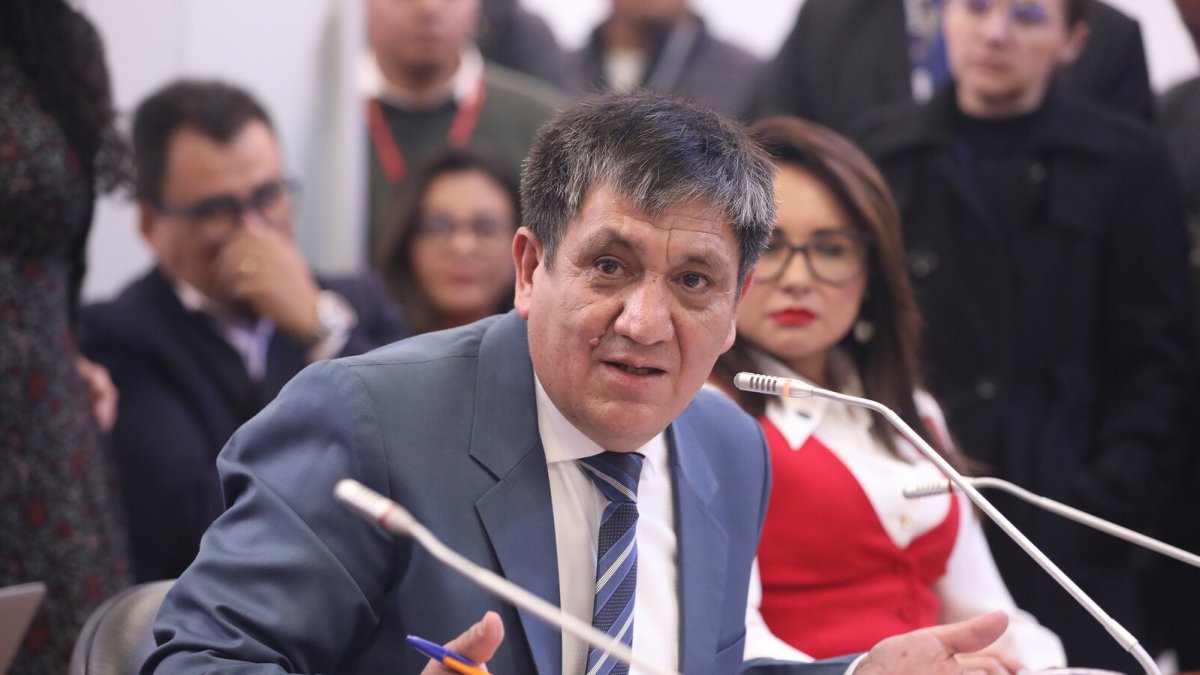 Wilson Toianga, fiscal General, compareció el 23 de junio de 2025 en la Comisión de Fiscalización de la Asamblea.