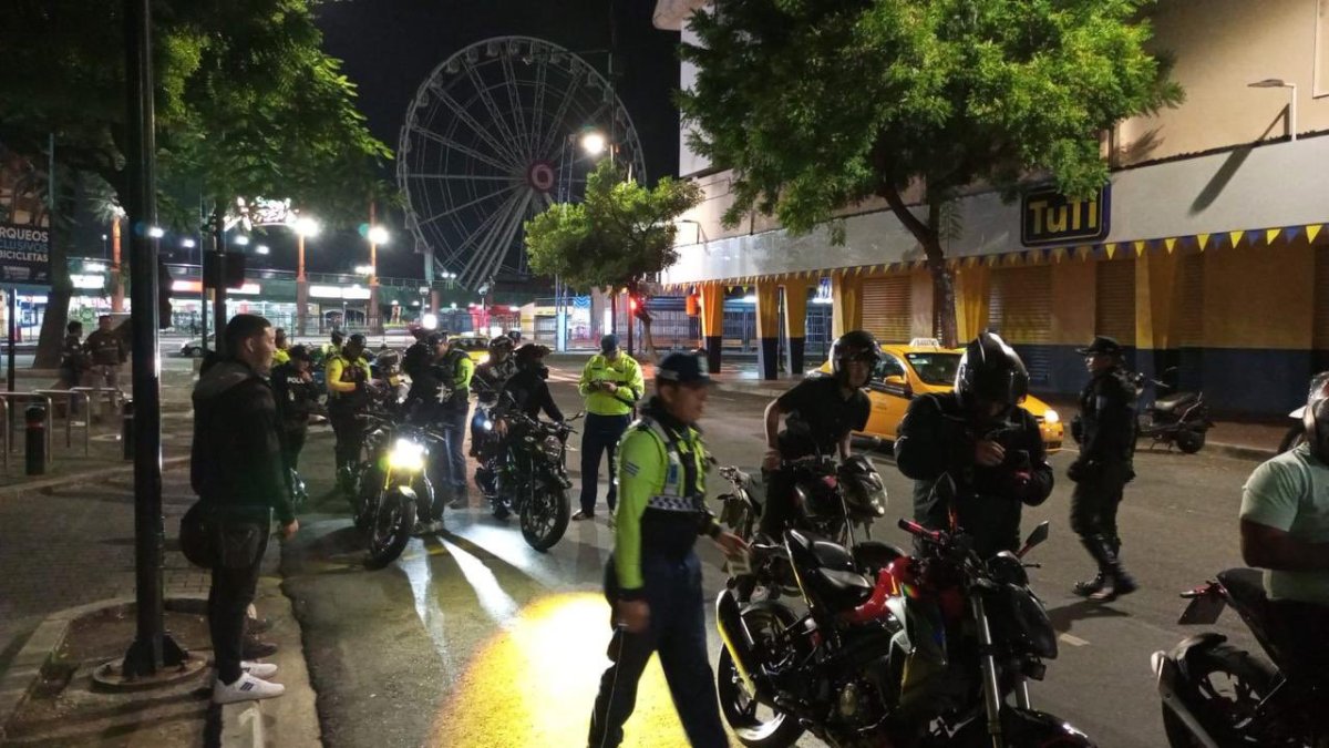 En una semana, según cifras oficiales, se ejecutaron 900 operativos de control en la ciudad. Pese a ello, la ciudadanía no se siente segura.