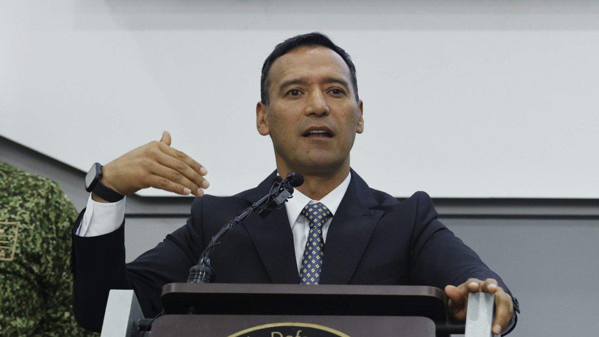El ministro de Defensa de Colombia, Pedro Sánchez, durante una rueda de prensa, en Bogotá (Colombia).