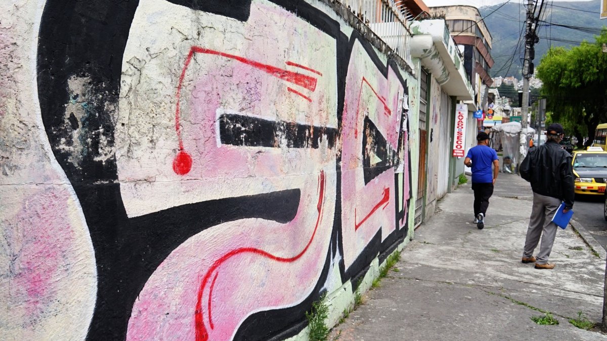 A lo largo de la av. de la Prensa y sus alrededores hay decenas de negocios. También un centro de estudios en la calle Logroño.