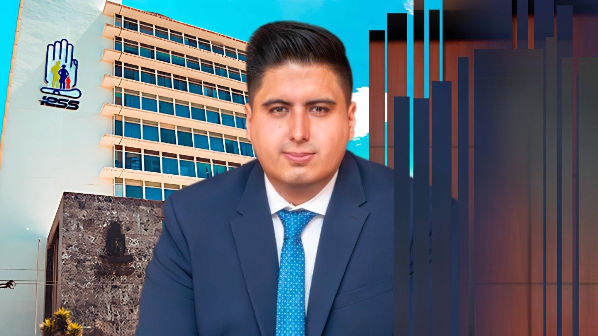 Francisco Abad asumió la Dirección General del IESS, luego del nombramiento de Edgar Lama como presidente del Directorio.