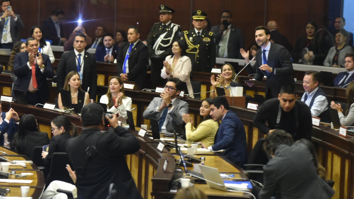 Asamblea Nacional vota por la Ley de Integridad Pública.
