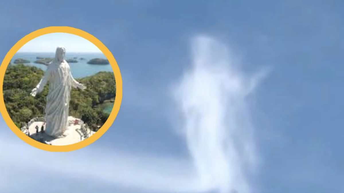 Nube fotografiada durante un acto religioso en Filipinas que muchos interpretan como la silueta de Jesús con los brazos abiertos.