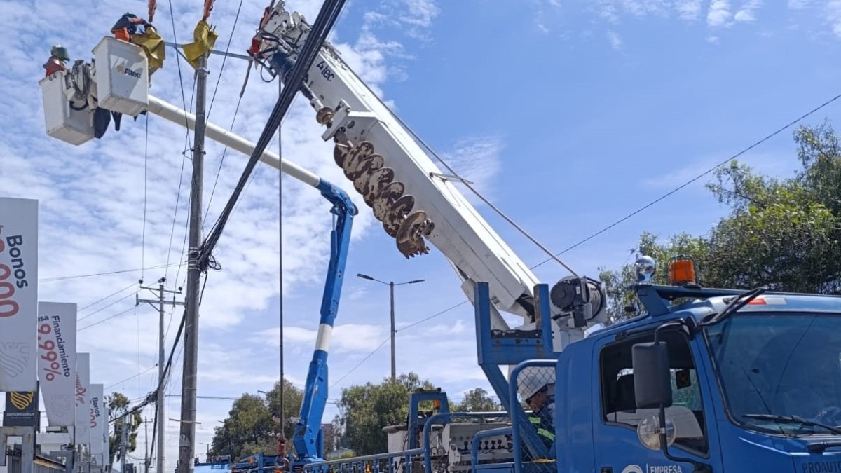 La Empresa Eléctrica Quito dispone de tres opciones para que los usuarios consulten el valor de la planilla de luz.
