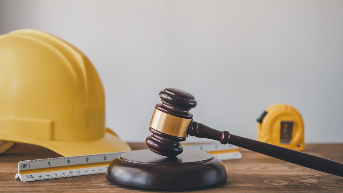 Organizaciones sociales denuncian que el nuevo marco jurídico aprobado por el Gobierno atenta contra la estabilidad de más de 600 mil trabajadores públicos 