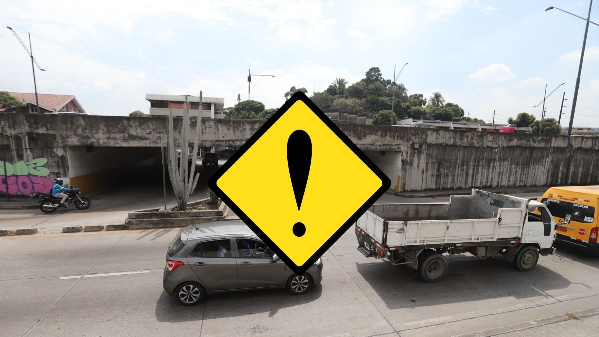 En este punto de la urbanización Los Senderos se utilizará este giro en U debido a los cierres viales por la construcción de dos pasos a desnivel.