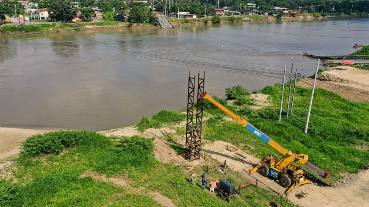 La Prefectura del Guayas anunció este 27 de junio que se está construyendo una obra para dotar de agua a Lomas de Sargentillo y el recinto Magro (Daule).