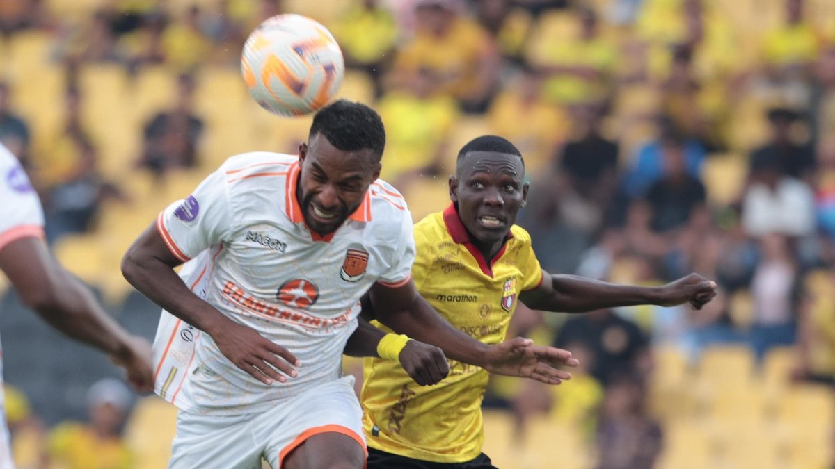 Barcelona SC no ha perdido ante Libertad en la LigaPro 2025. Registra dos victorias y un empate.