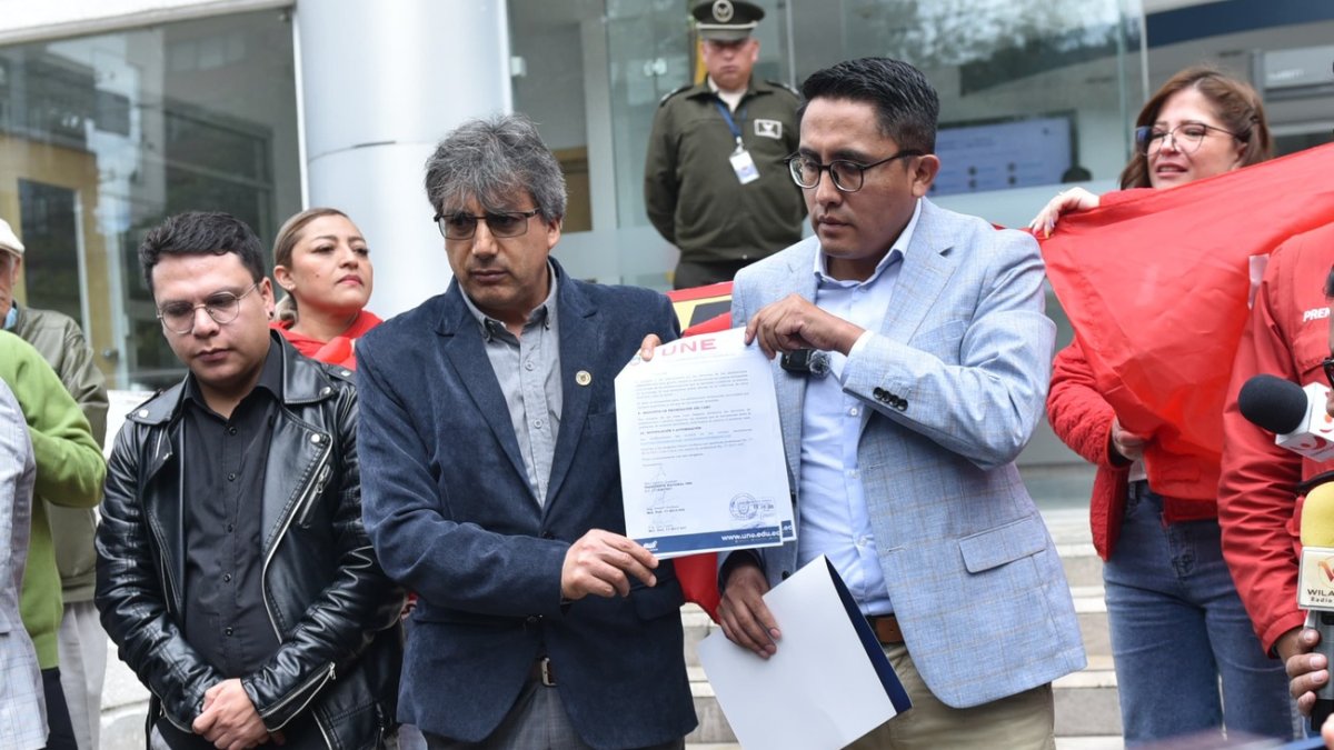 La Unión Nacional de Educadores (UNE) presentó la demanda de inconstitucionalidad d ela Ley de Integridad Pública el 30 de junio de 2025.