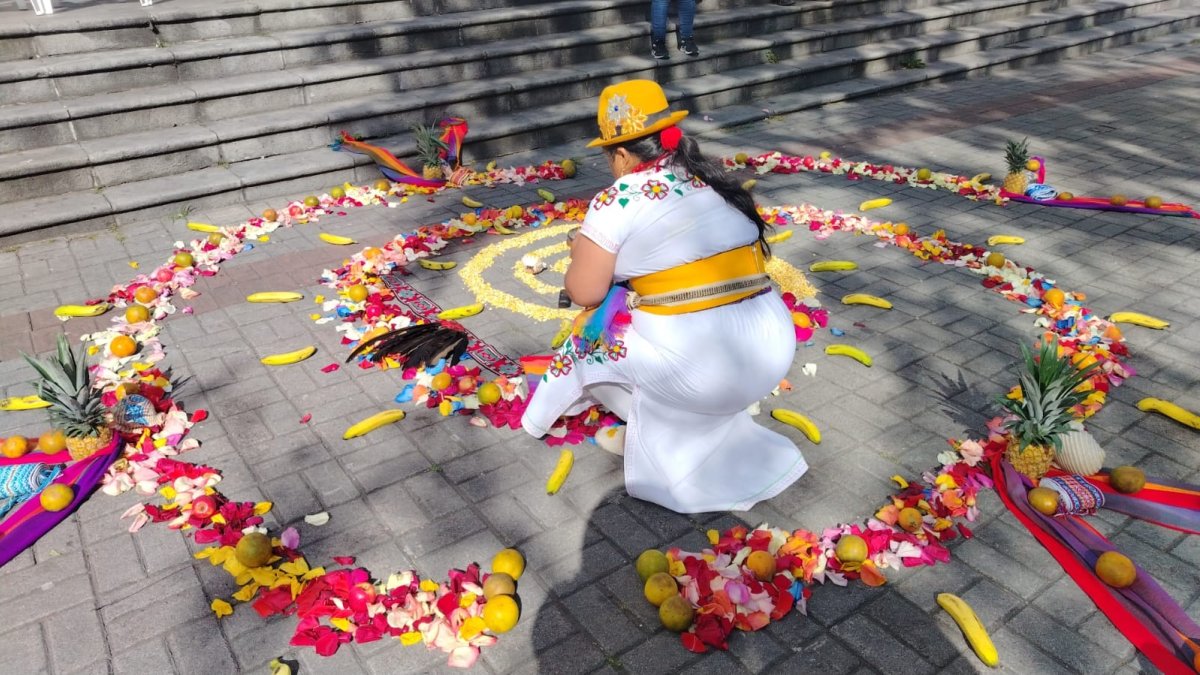 En Tumbaco se realizó la Toma de la Plaza, una tradicional celebración en la parroquia.