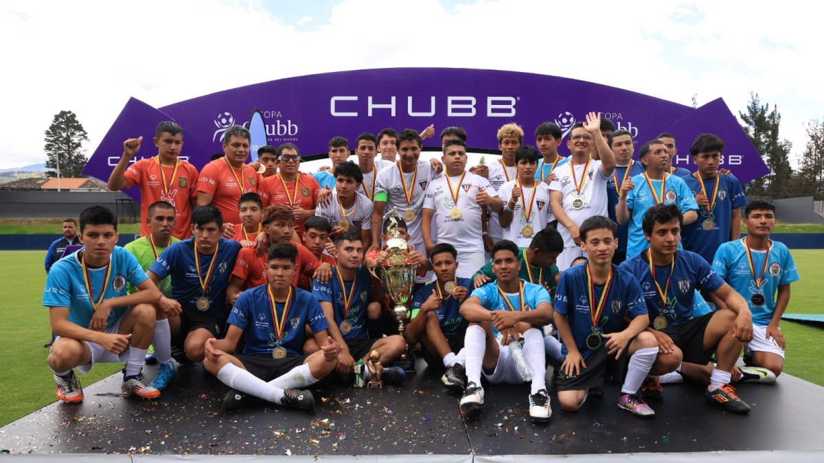 Acogida. Cuarenta jugadores, integrando 4 equipos, participaron con el mejor nivel.