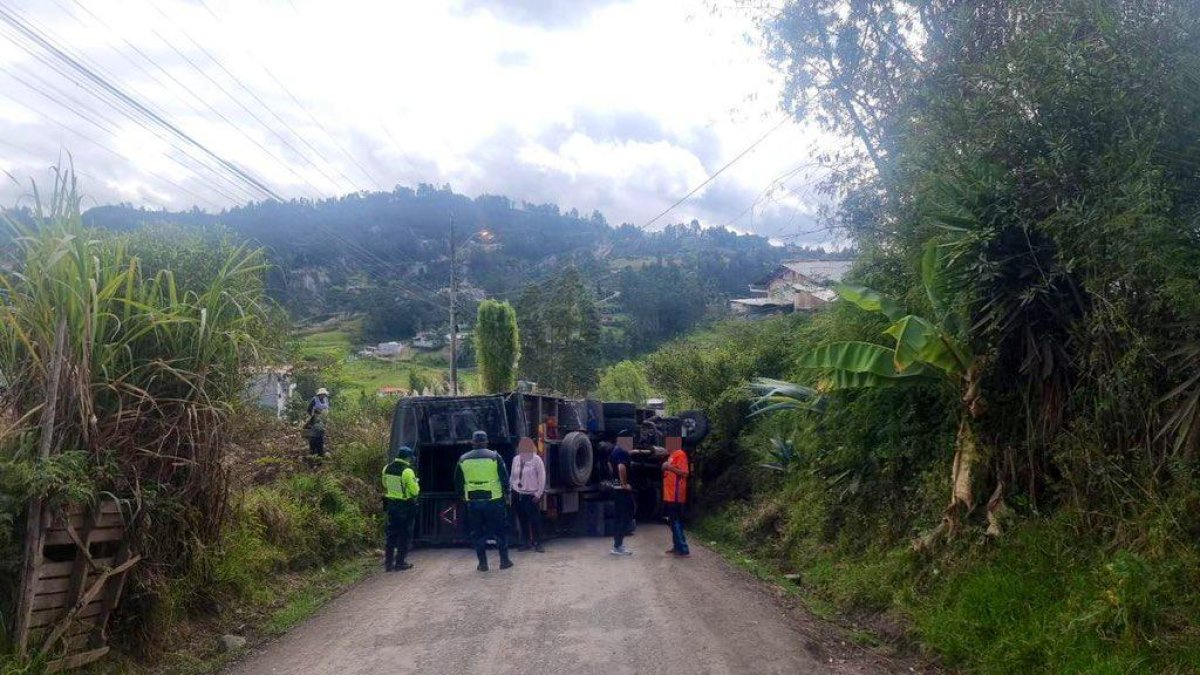 Durante el fin de semana cinco personas perdieron la vida en diferentes siniestros de tránsito ocurridos dentro del cantón Cuenca.