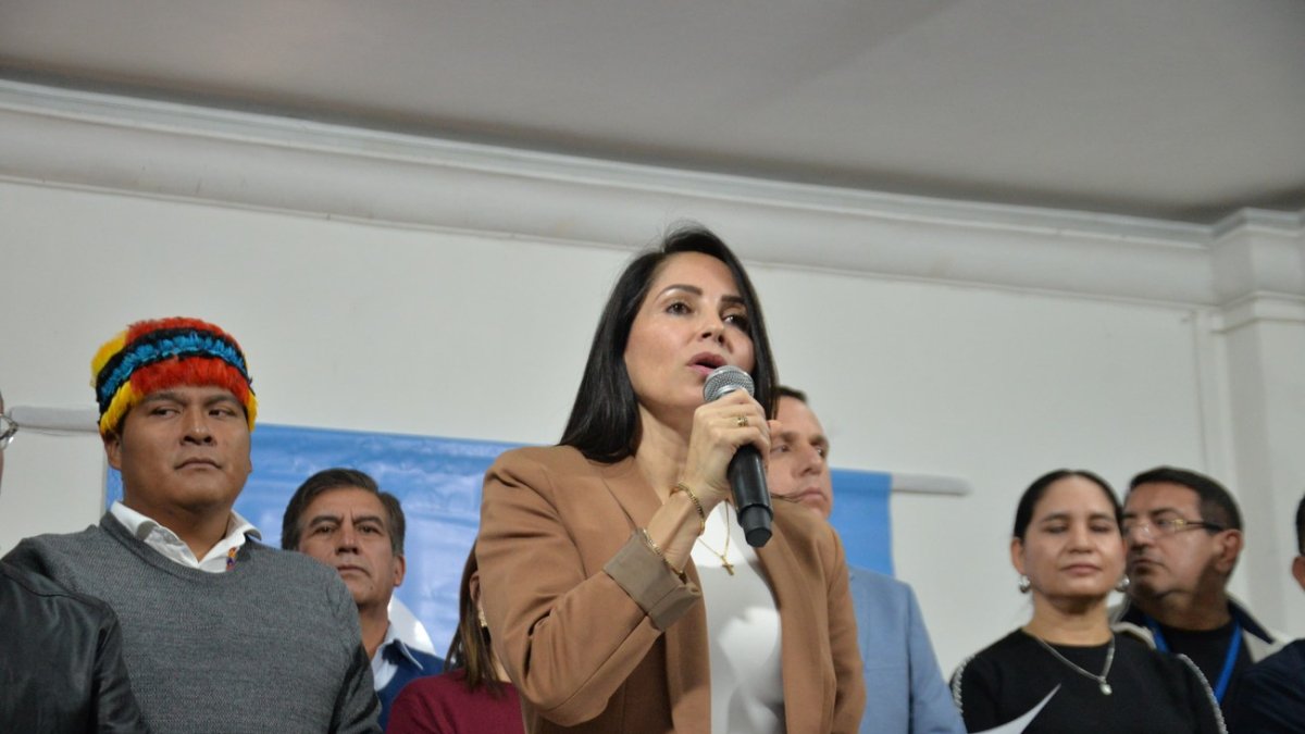 La excandidata presidencial Luisa González habló de un supuesto favoritismo al presidente electo Daniel Noboa.