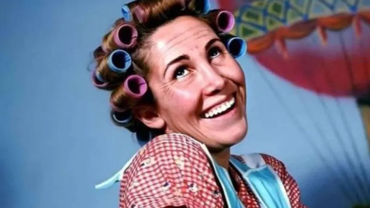 Florinda Meza interpretó a Doña Florinda en El Chavo del 8, donde varios personajes la llamaban por su sobrenombre de 