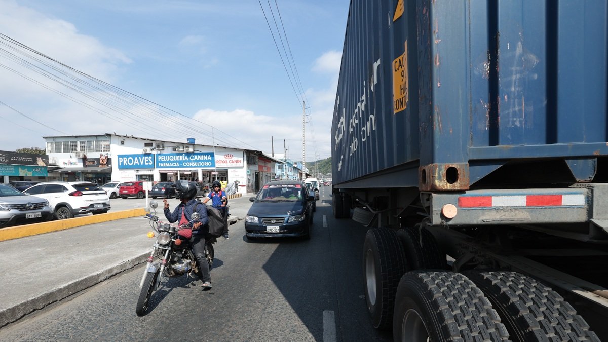 La Comisión de Tránsito del Ecuador realizará controles a tráileres luego de los accidentes en los últimos días.