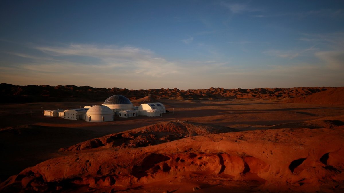 Vista de la base de simulación del Proyecto Espacio-C que simula la vida en Marte en el desierto de Gobi en China.