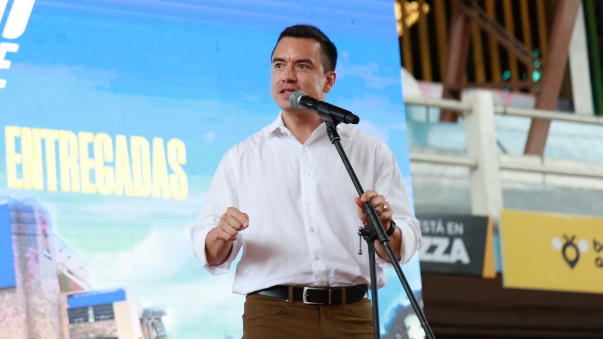 El Gobierno de Daniel Noboa usa la publicidad institucional para premiar o castigar a los medios según sus líneas editoriales sean afines o críticas al régimen.