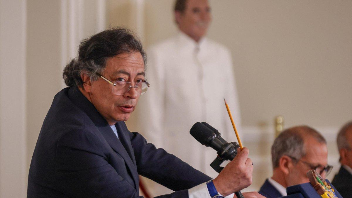 Gustavo Petro hablando en un evento este jueves 3 de julio de 2025, en la Casa de Nariño en Bogotá (Colombia).