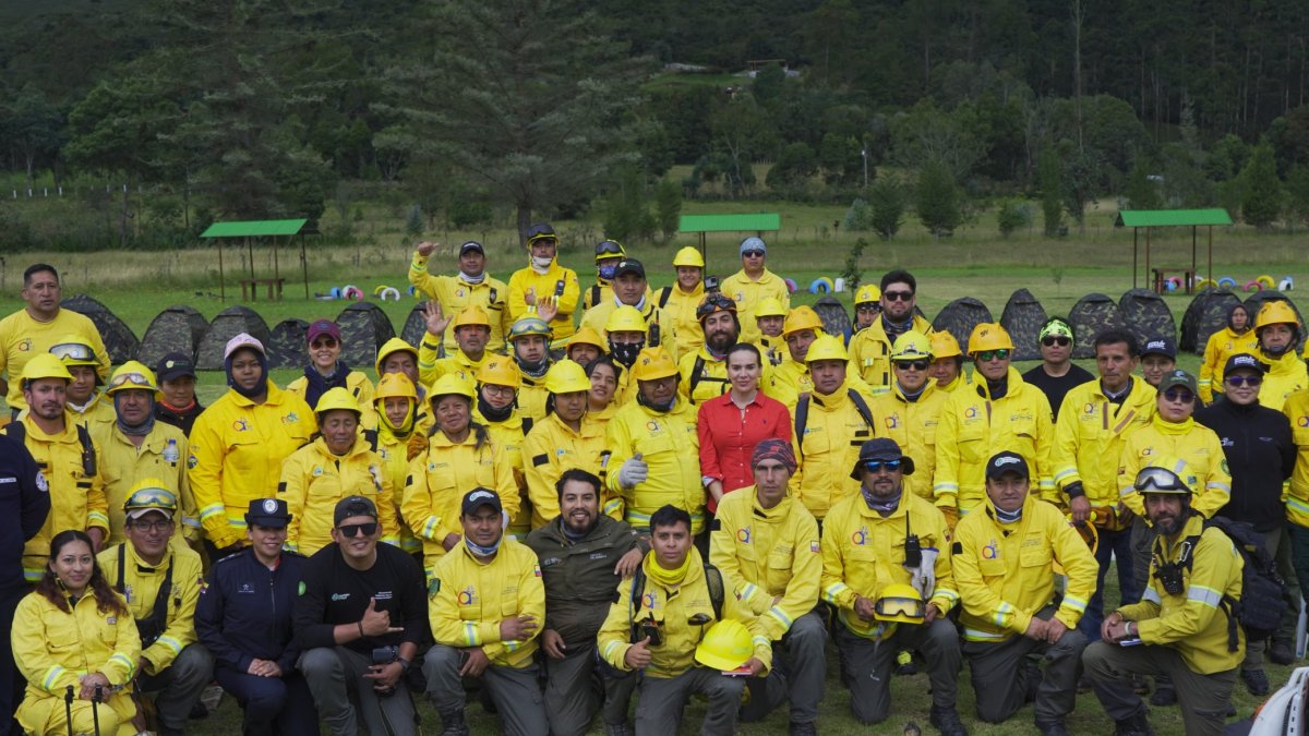 Guardaparques del país se capacitan ante incendios.