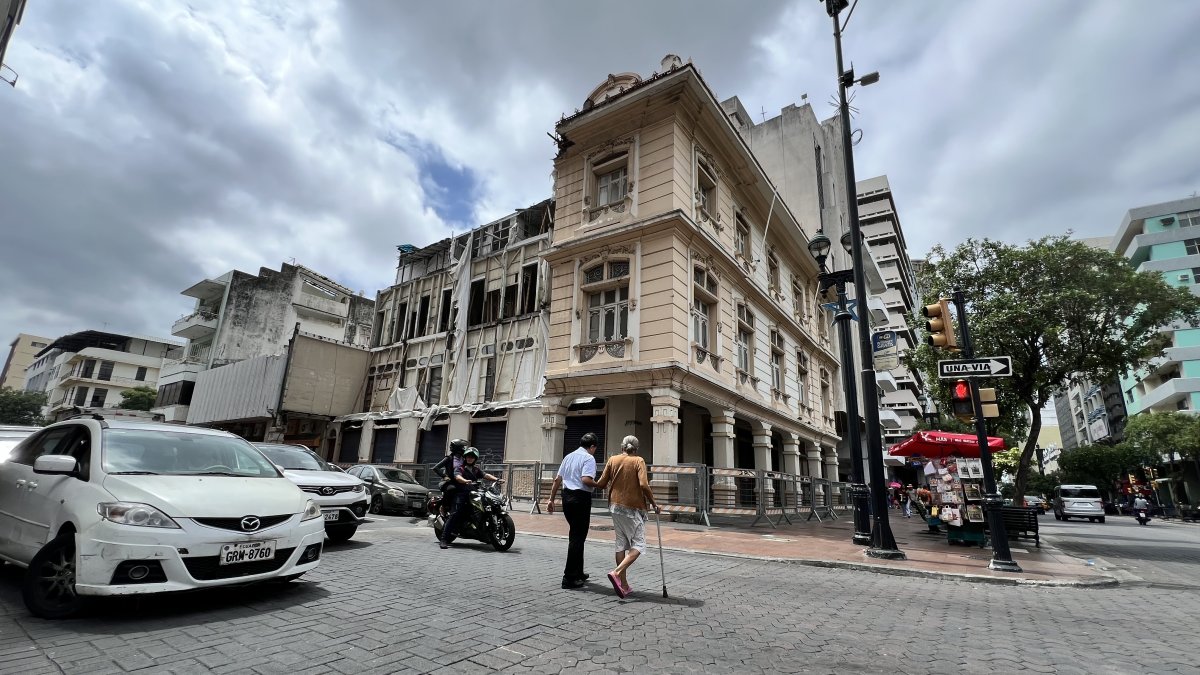 Planteamientos. Para Cristina Correa, en las intervenciones patrimoniales se debe considerar planos que generen desarrollo social sostenible en el interior de los bienes sin que esto altere su diseño.