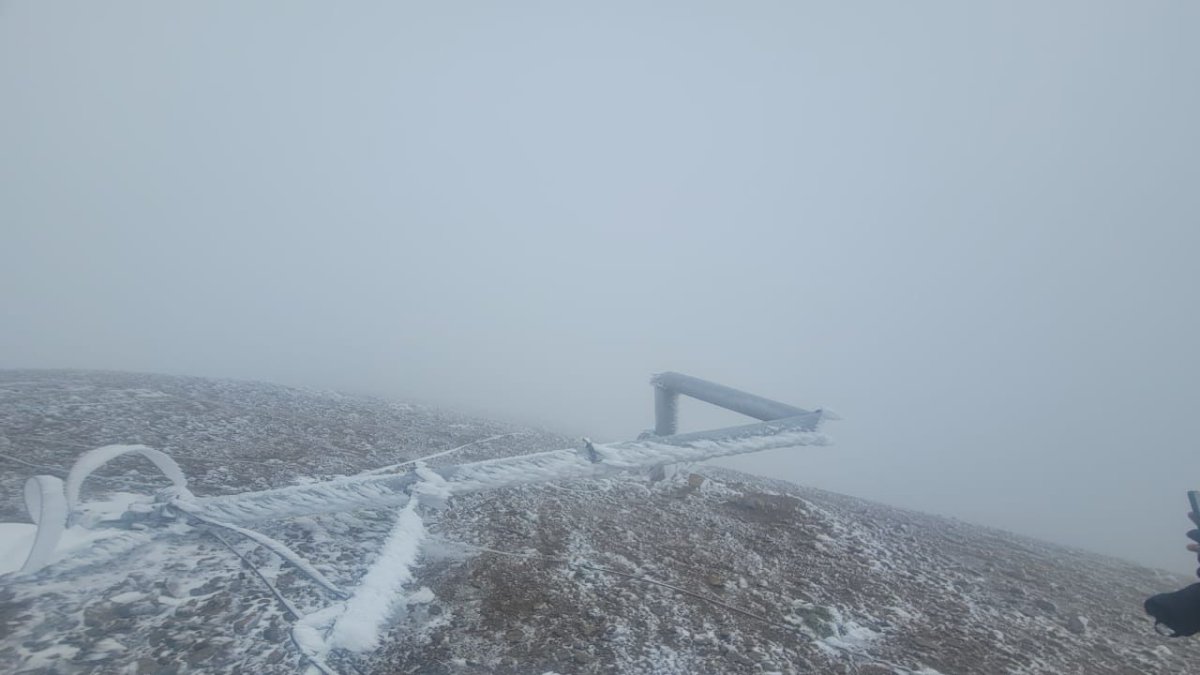 El radar meteorológico de Etapa EP ubicado en el Parque Nacional Cajas se congeló debido a las extremas temperaturas registradas en Azuay.
