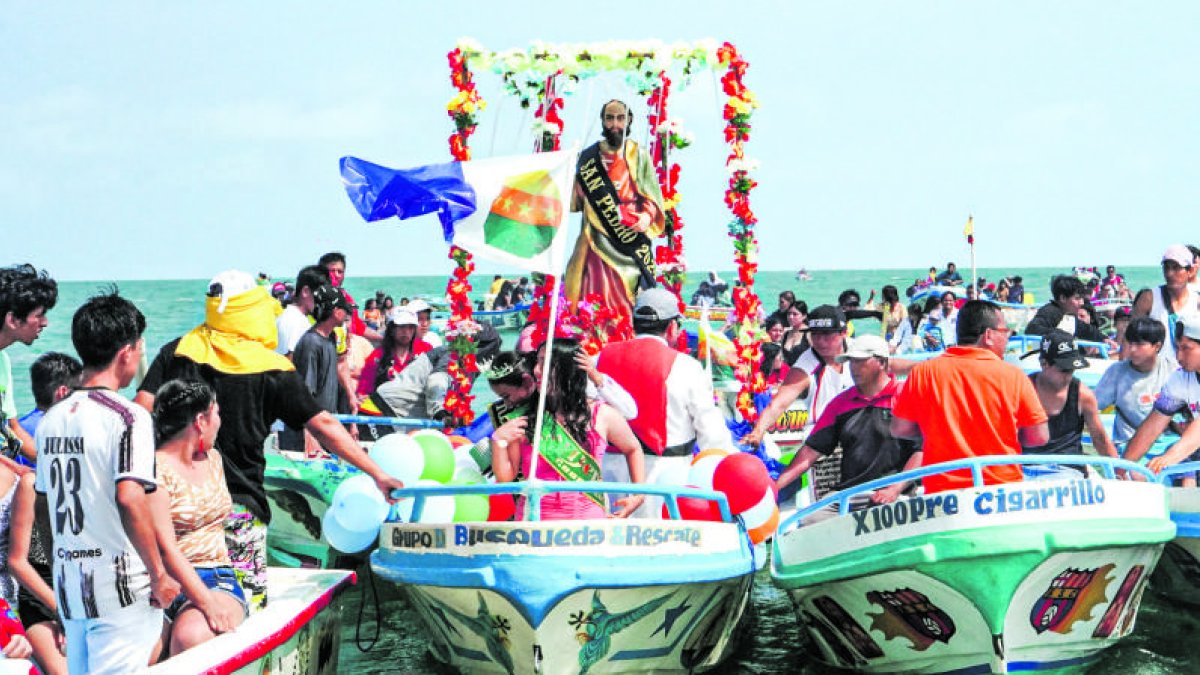Los comuneros de Playas celebraron a San Pedro.