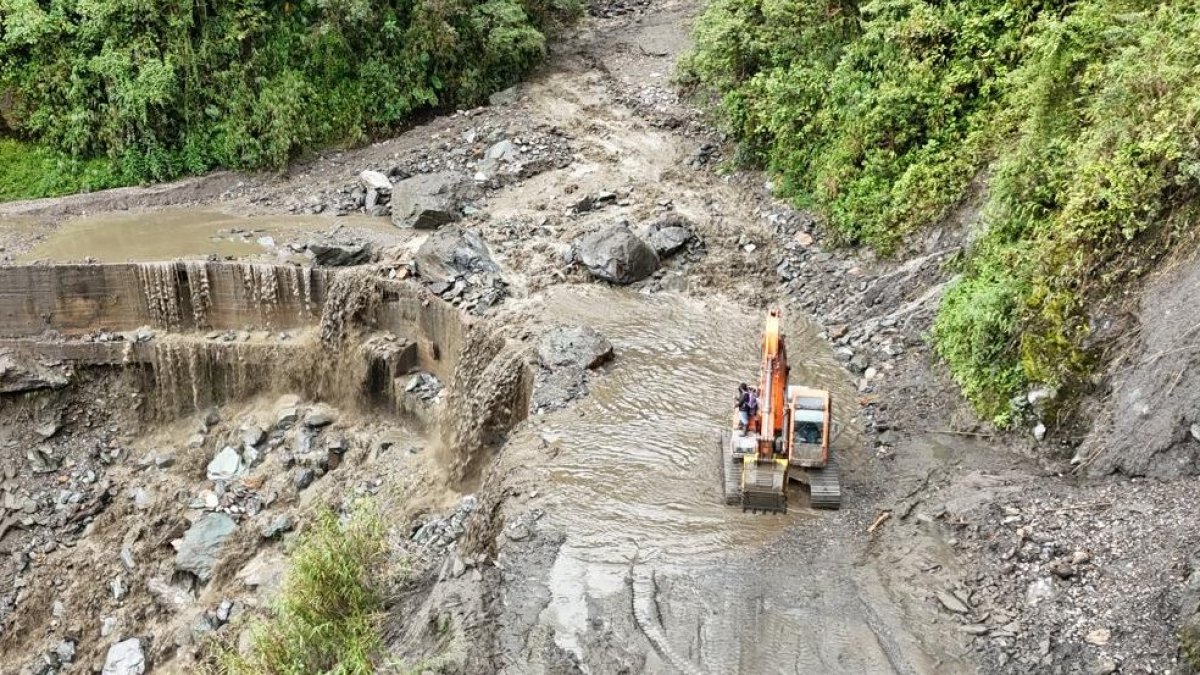 El Gobierno Nacional declaró el estado de emergencia en la Red Vial Estatal de la provincia de Napo por un período de 60 días.