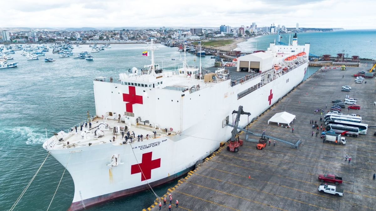 USNS Comfort inicia atención médica gratuita en Manta desde este sábado 5 de julio.