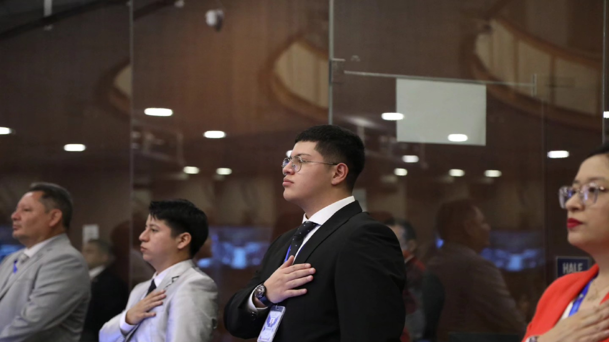 El asambleísta de ADN, Dominique Serano, en una sesión del Pleno del Legislativo.