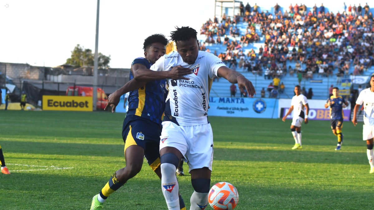 Michael Estrada fue la figura de Liga de Quito en la goleada sobre Delfín, en Manta.