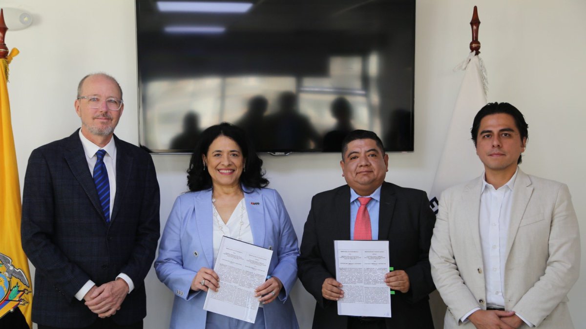 Autoridades de Ecuador y Canadá suscribieron un memorando para fortalecer la cooperación en infraestructura energética